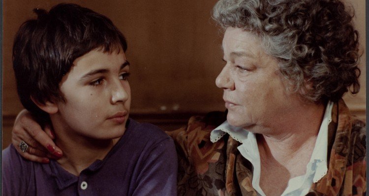 "scene from the movie Madame Rosa, a story of difficult childhood of Moshe Mizrahi"