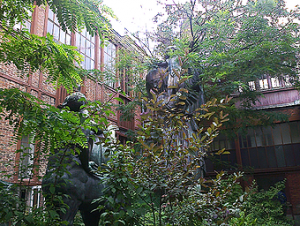 "Bourdelle Museum garden in Paris ; 5 Parisian museums and gardens"